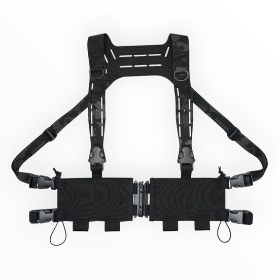 Ez-Rig VTG Edition chest rig with center split design, featuring adjustable straps and elastic band compartments.
