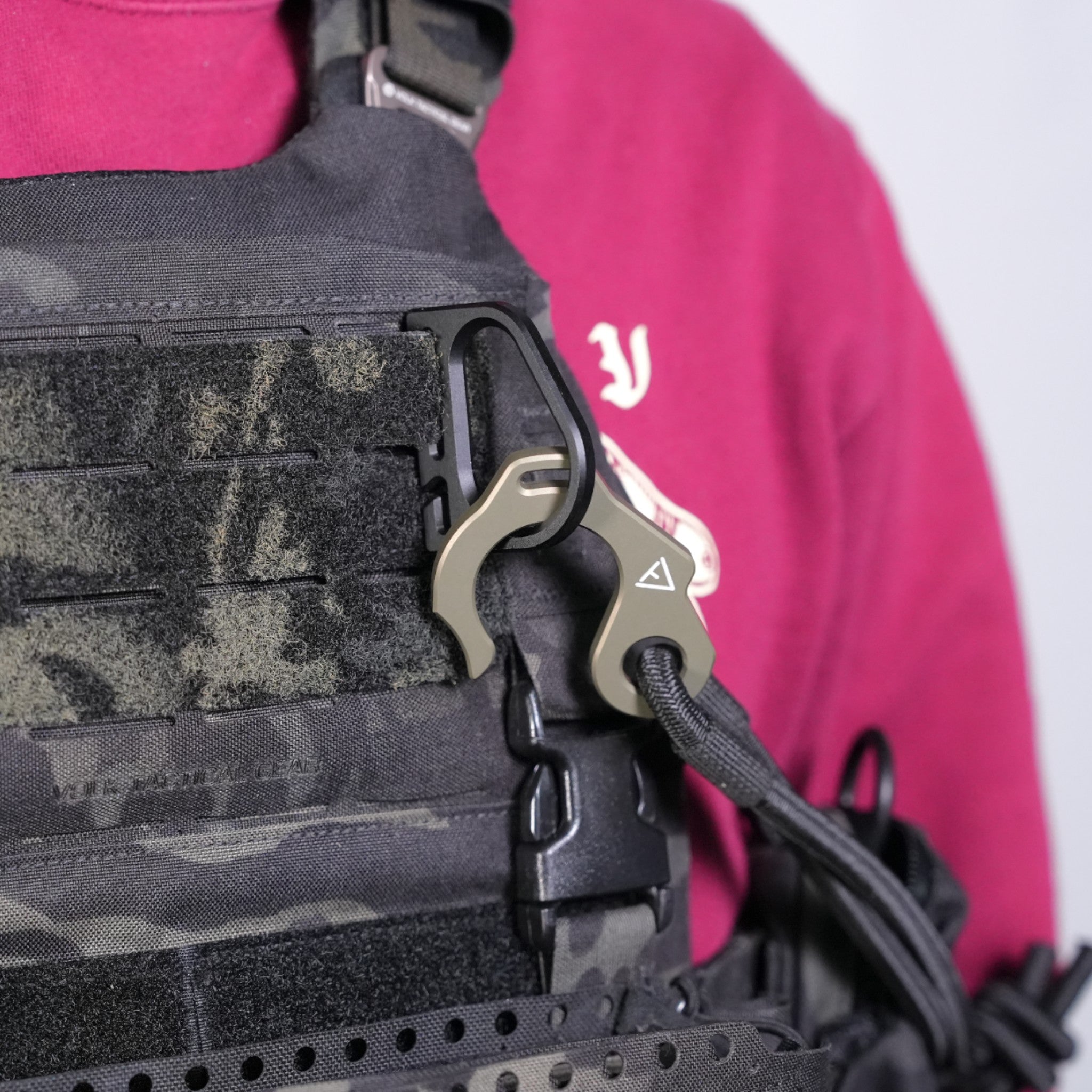 BUTTERFLY HOOK V2 – VOLK TACTICAL GEAR