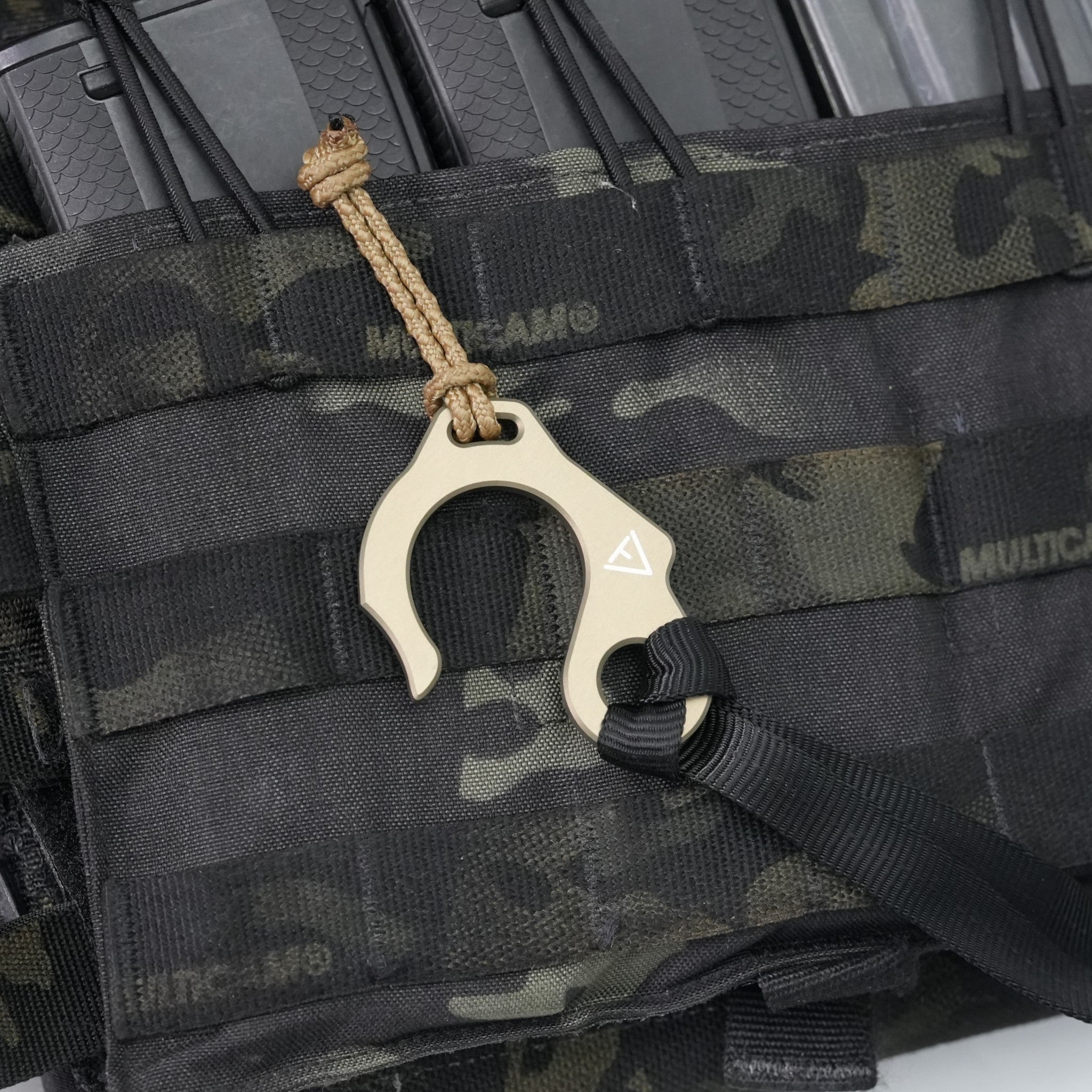 BUTTERFLY HOOK V2 – VOLK TACTICAL GEAR